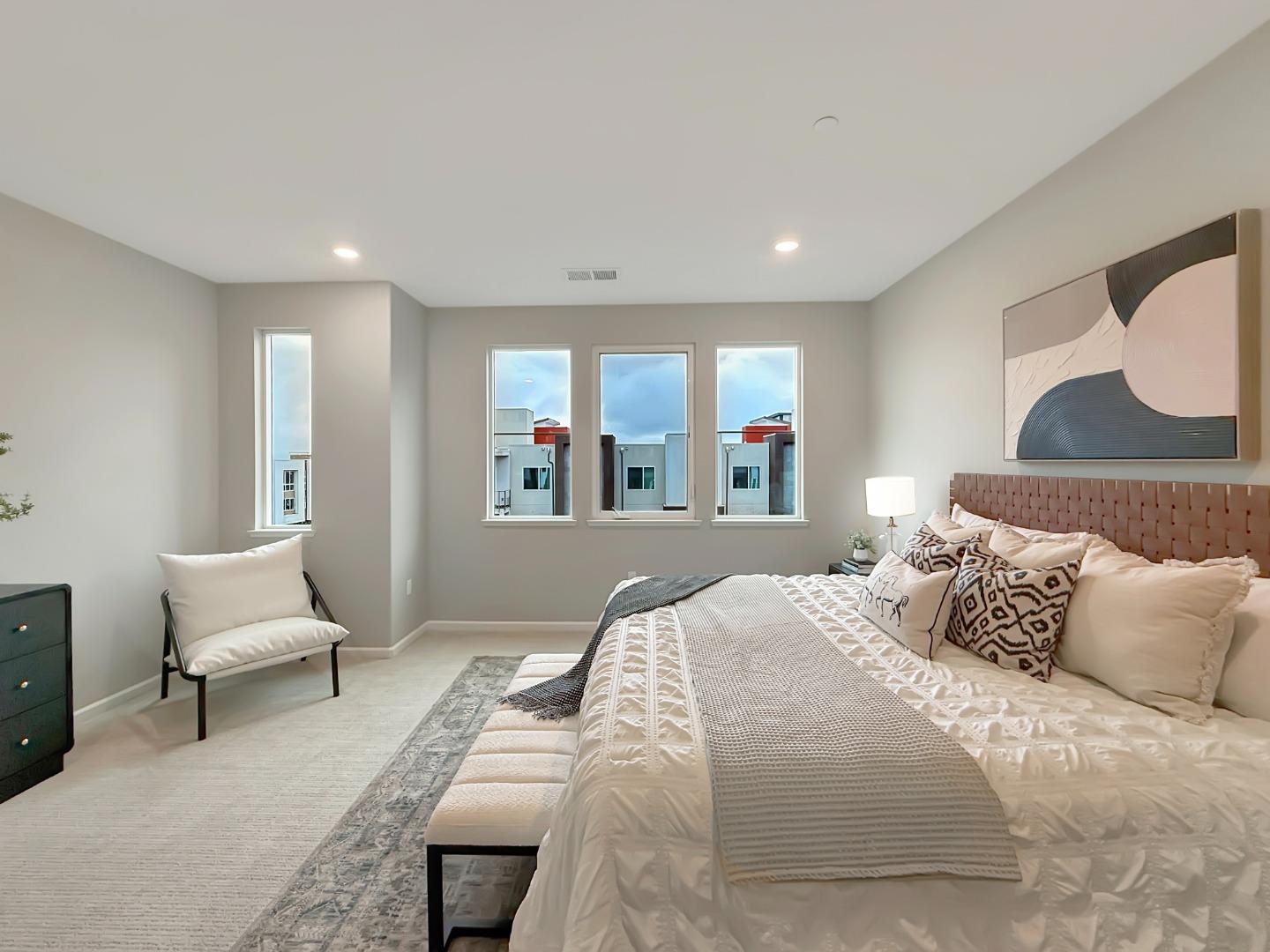 Detail Gallery Image 24 of 35 For 262 Agustin Narvaez St #3,  San Jose,  CA 95136 - 3 Beds | 3/1 Baths
