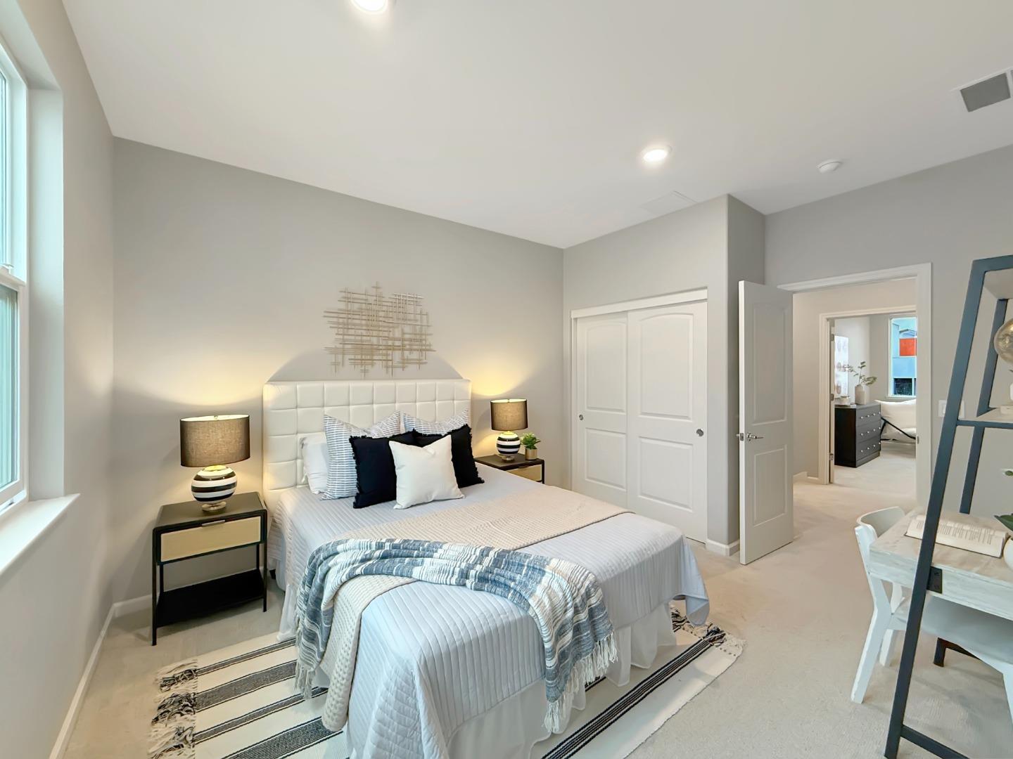 Detail Gallery Image 33 of 35 For 262 Agustin Narvaez St #3,  San Jose,  CA 95136 - 3 Beds | 3/1 Baths