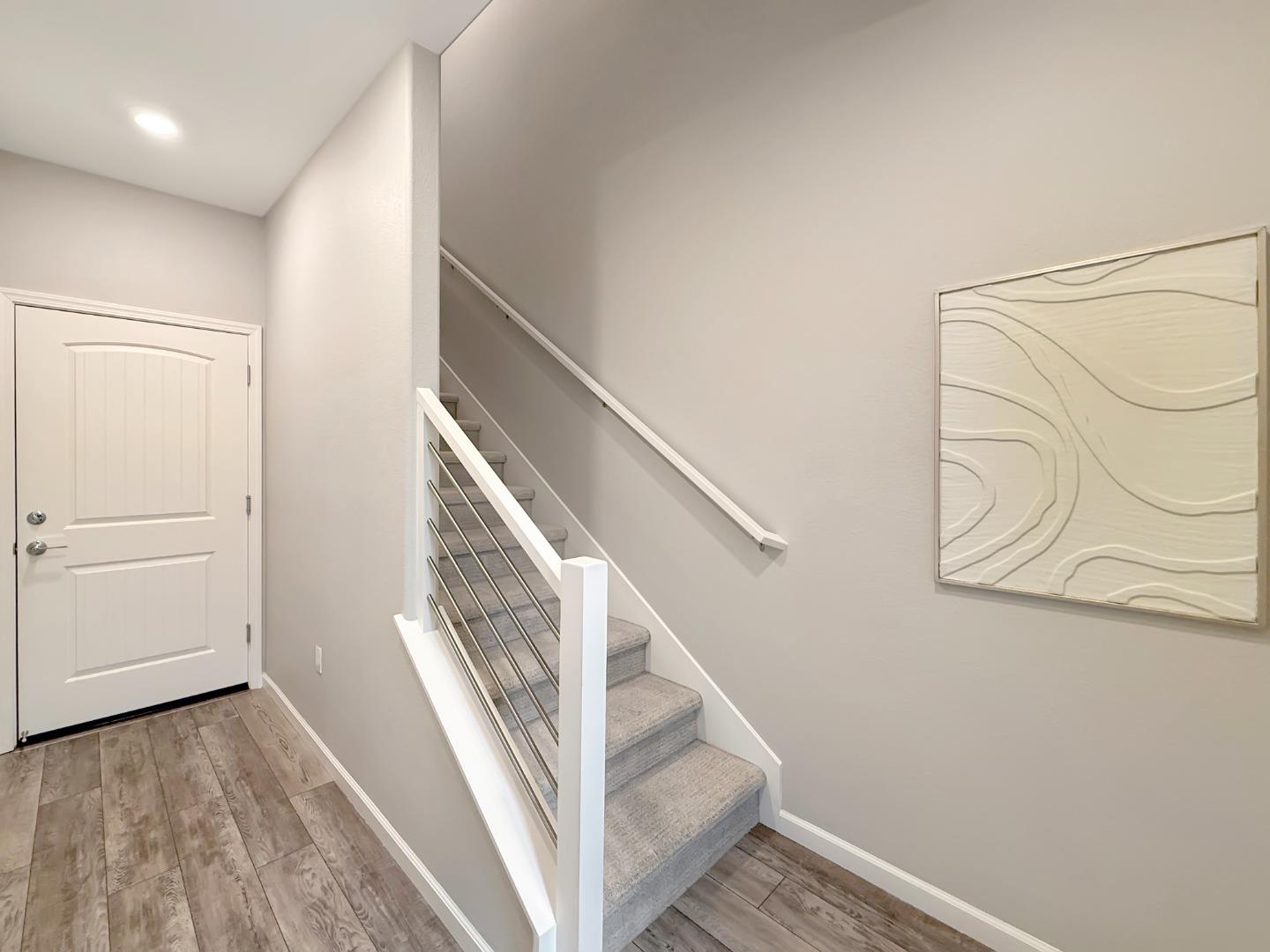Detail Gallery Image 4 of 35 For 262 Agustin Narvaez St #3,  San Jose,  CA 95136 - 3 Beds | 3/1 Baths