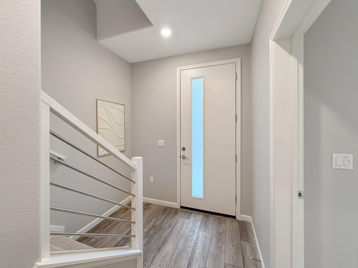 Detail Gallery Image 5 of 35 For 262 Agustin Narvaez St #3,  San Jose,  CA 95136 - 3 Beds | 3/1 Baths
