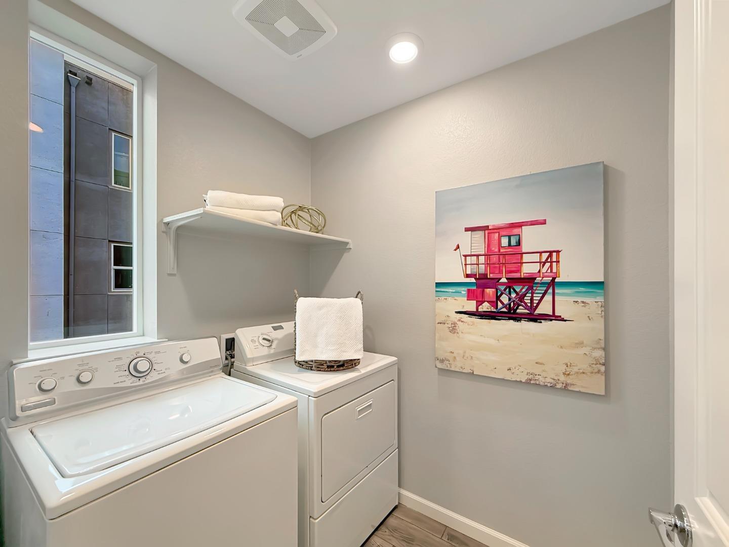 Detail Gallery Image 9 of 35 For 262 Agustin Narvaez St #3,  San Jose,  CA 95136 - 3 Beds | 3/1 Baths