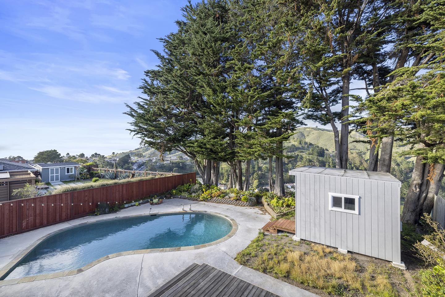 Detail Gallery Image 66 of 79 For 1215 Lerida Way, Pacifica,  CA 94044 - 4 Beds | 3 Baths