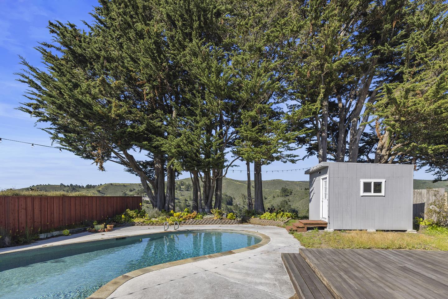 Detail Gallery Image 70 of 79 For 1215 Lerida Way, Pacifica,  CA 94044 - 4 Beds | 3 Baths