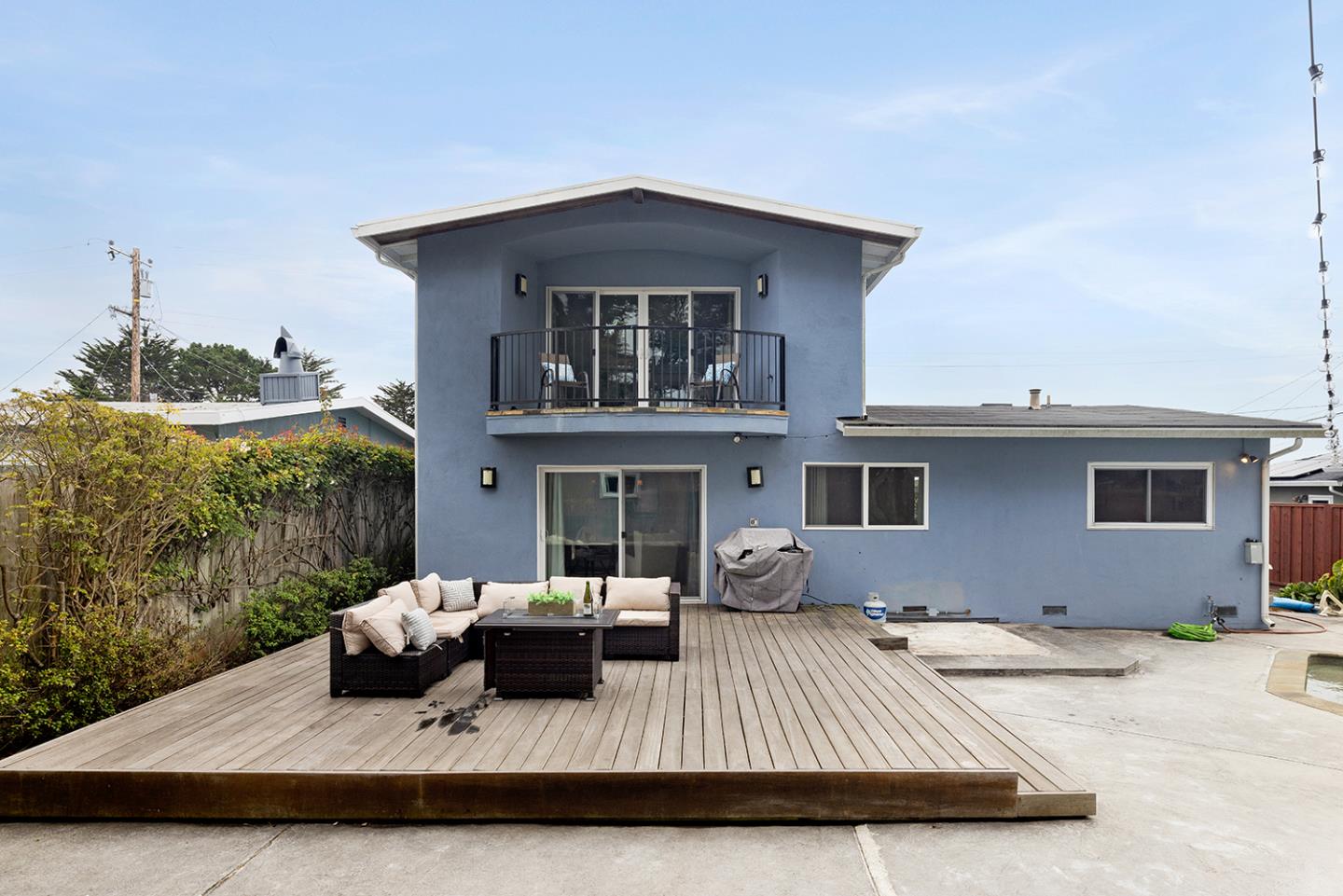 Detail Gallery Image 73 of 79 For 1215 Lerida Way, Pacifica,  CA 94044 - 4 Beds | 3 Baths