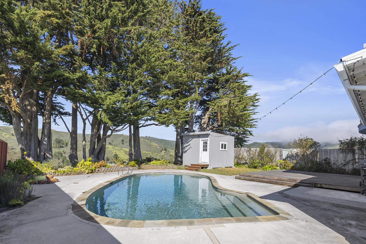 Detail Gallery Image 77 of 79 For 1215 Lerida Way, Pacifica,  CA 94044 - 4 Beds | 3 Baths