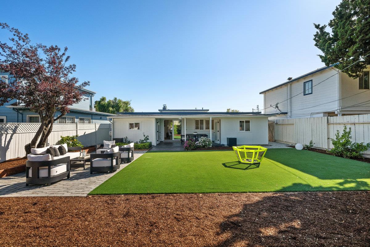 Detail Gallery Image 18 of 26 For 609 Fallon Ave, San Mateo,  CA 94401 - 3 Beds | 1 Baths