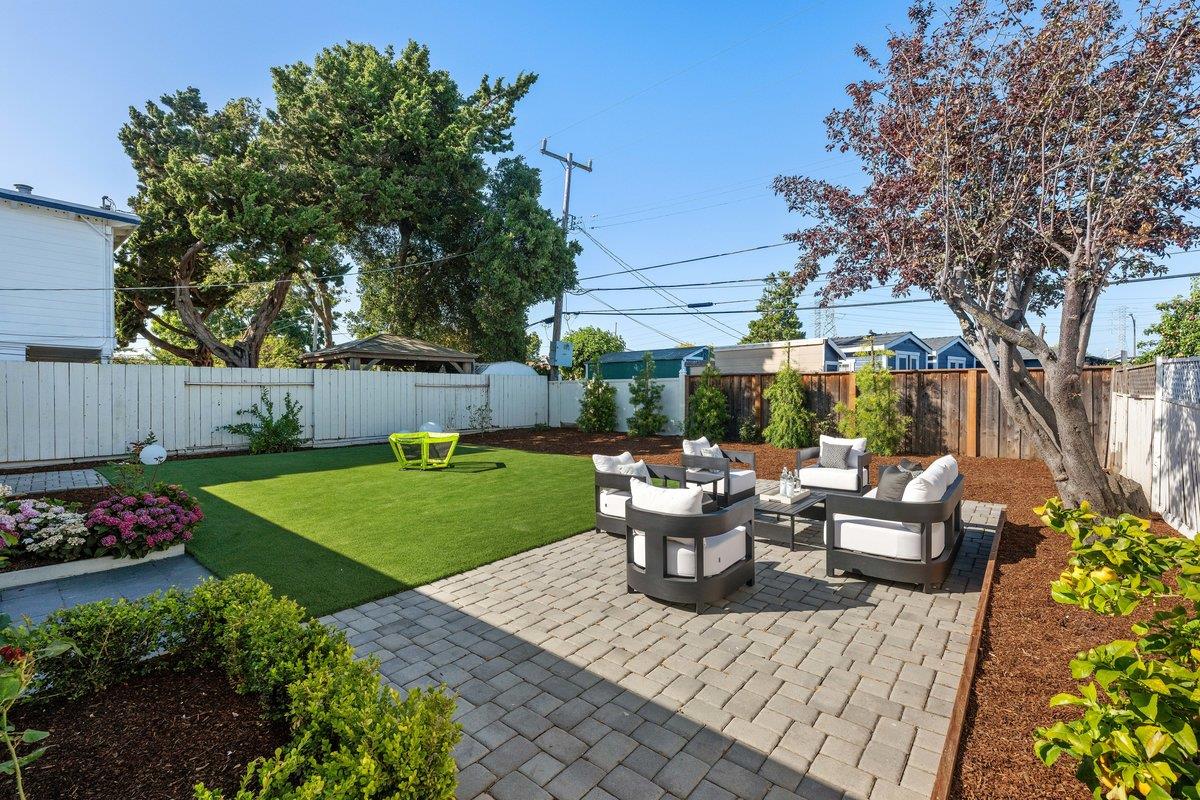 Detail Gallery Image 19 of 26 For 609 Fallon Ave, San Mateo,  CA 94401 - 3 Beds | 1 Baths