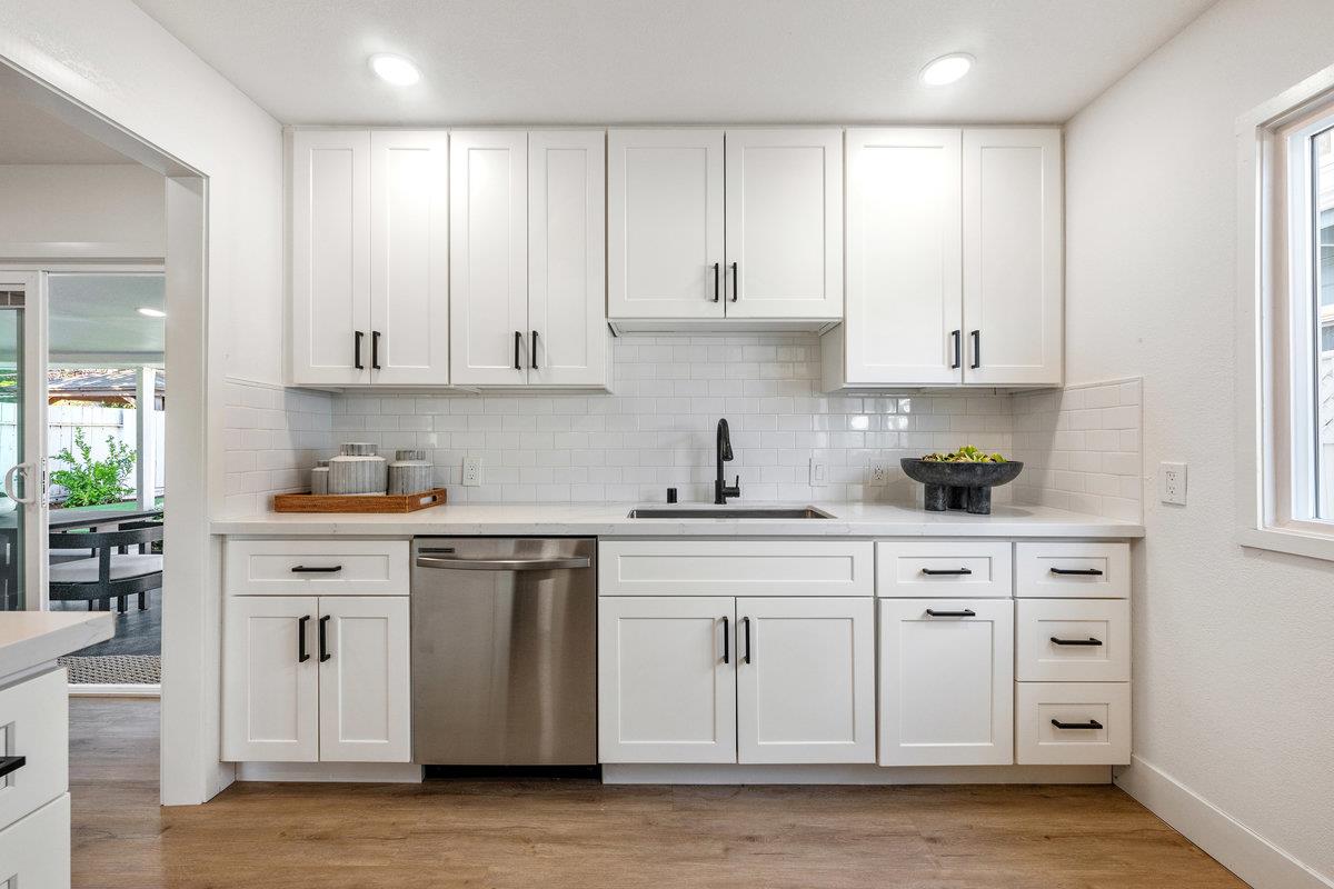 Detail Gallery Image 8 of 26 For 609 Fallon Ave, San Mateo,  CA 94401 - 3 Beds | 1 Baths