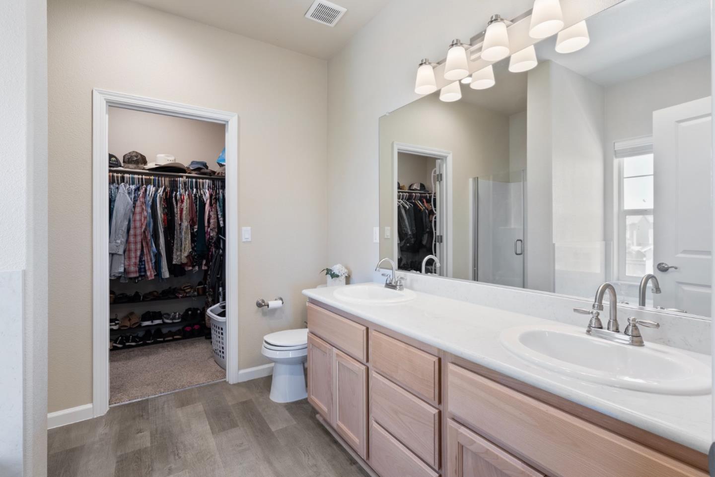 Detail Gallery Image 25 of 37 For 655 Lewis St, King City,  CA 93930 - 4 Beds | 2/1 Baths