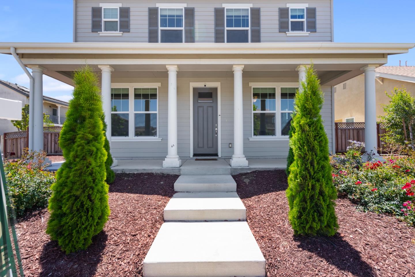 Detail Gallery Image 4 of 37 For 655 Lewis St, King City,  CA 93930 - 4 Beds | 2/1 Baths