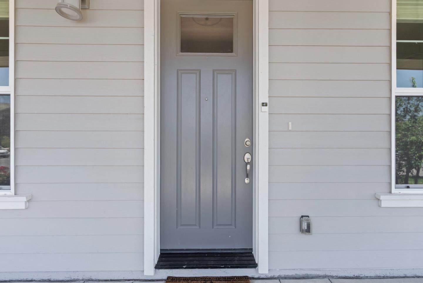Detail Gallery Image 5 of 37 For 655 Lewis St, King City,  CA 93930 - 4 Beds | 2/1 Baths