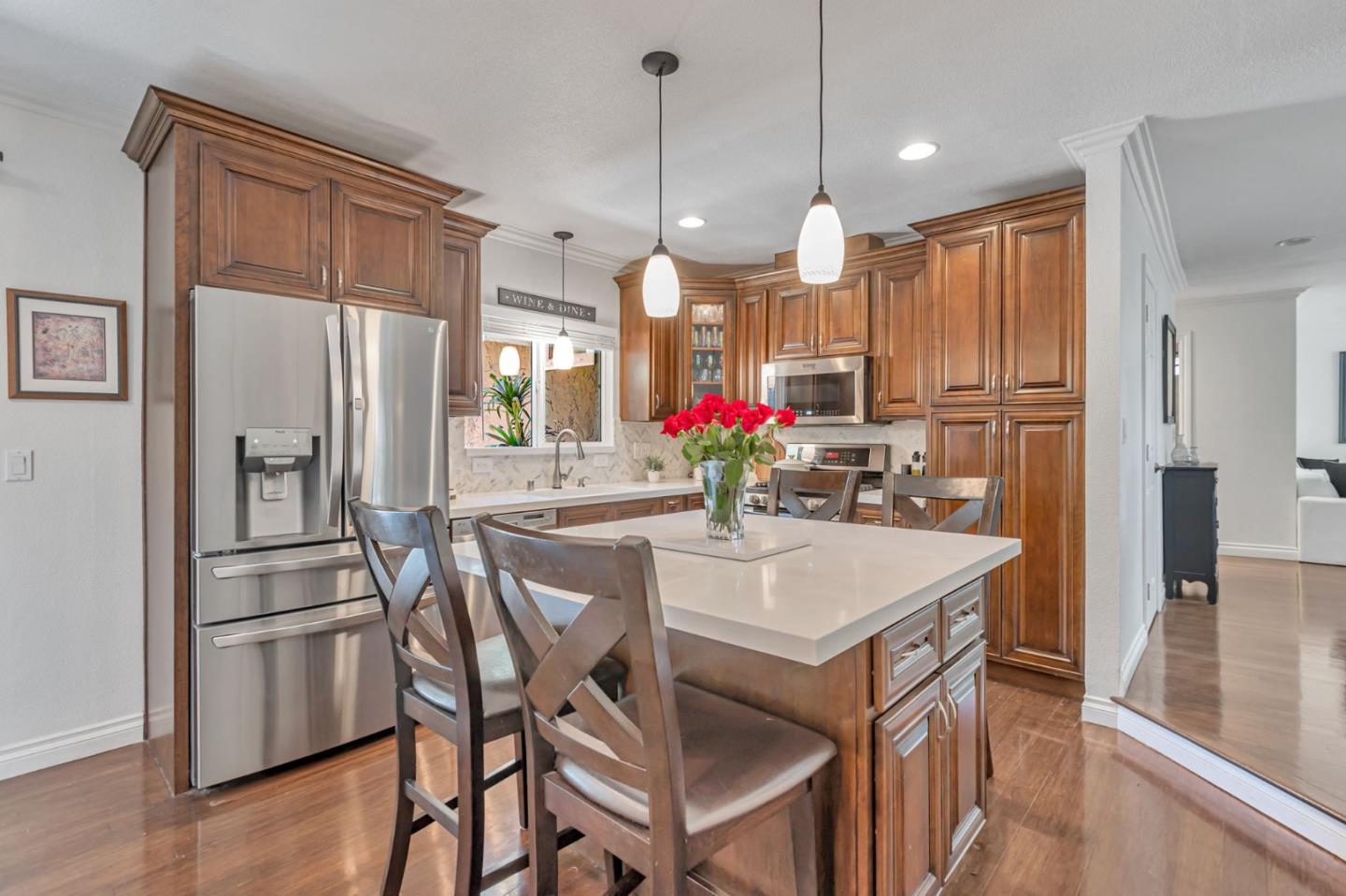 Detail Gallery Image 12 of 29 For 1420 Walnut Grove Ave, San Jose,  CA 95126 - 3 Beds | 2 Baths