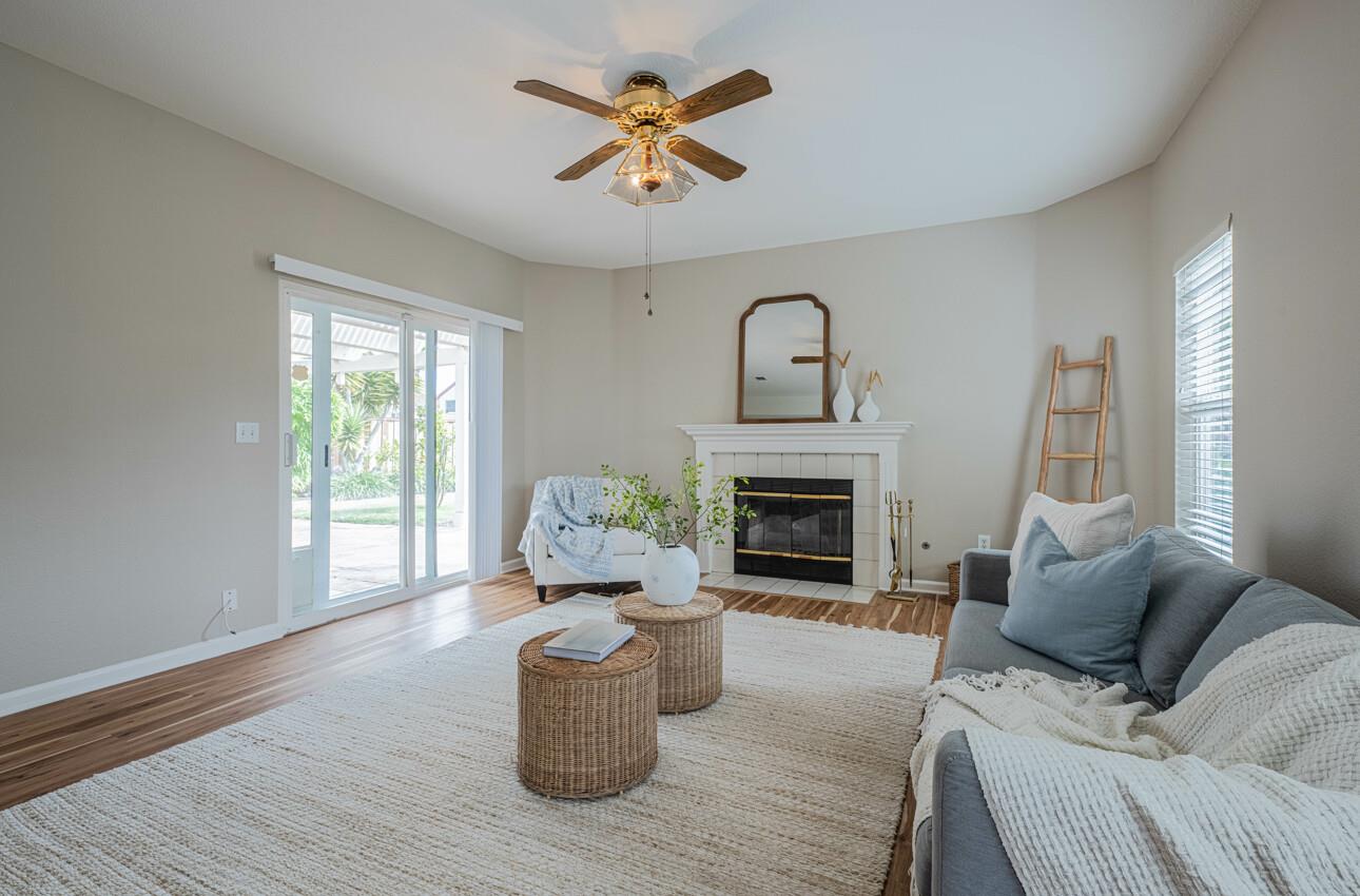 Detail Gallery Image 17 of 42 For 1016 Newington St, Salinas,  CA 93906 - 4 Beds | 2/1 Baths