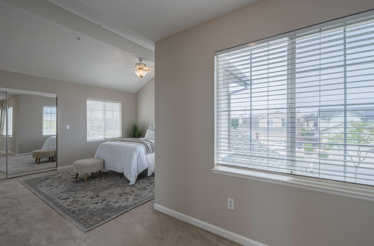 Detail Gallery Image 23 of 42 For 1016 Newington St, Salinas,  CA 93906 - 4 Beds | 2/1 Baths