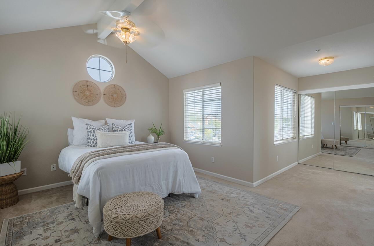 Detail Gallery Image 25 of 42 For 1016 Newington St, Salinas,  CA 93906 - 4 Beds | 2/1 Baths