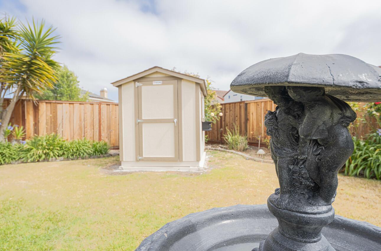 Detail Gallery Image 39 of 42 For 1016 Newington St, Salinas,  CA 93906 - 4 Beds | 2/1 Baths