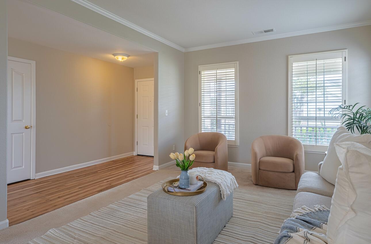 Detail Gallery Image 6 of 42 For 1016 Newington St, Salinas,  CA 93906 - 4 Beds | 2/1 Baths