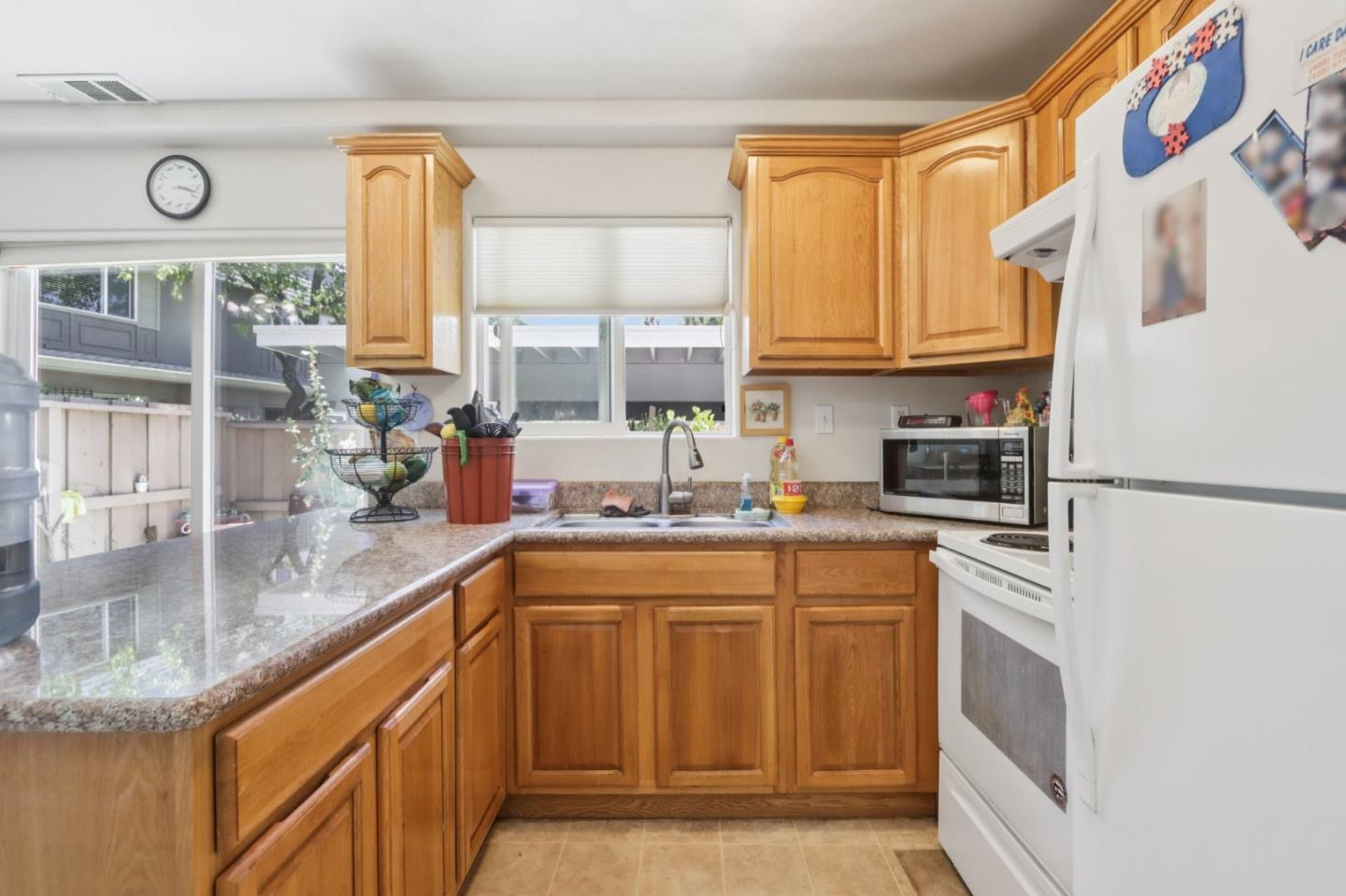 Detail Gallery Image 5 of 26 For 201 Jose Figueres Ave, San Jose,  CA 95116 - 2 Beds | 1/1 Baths