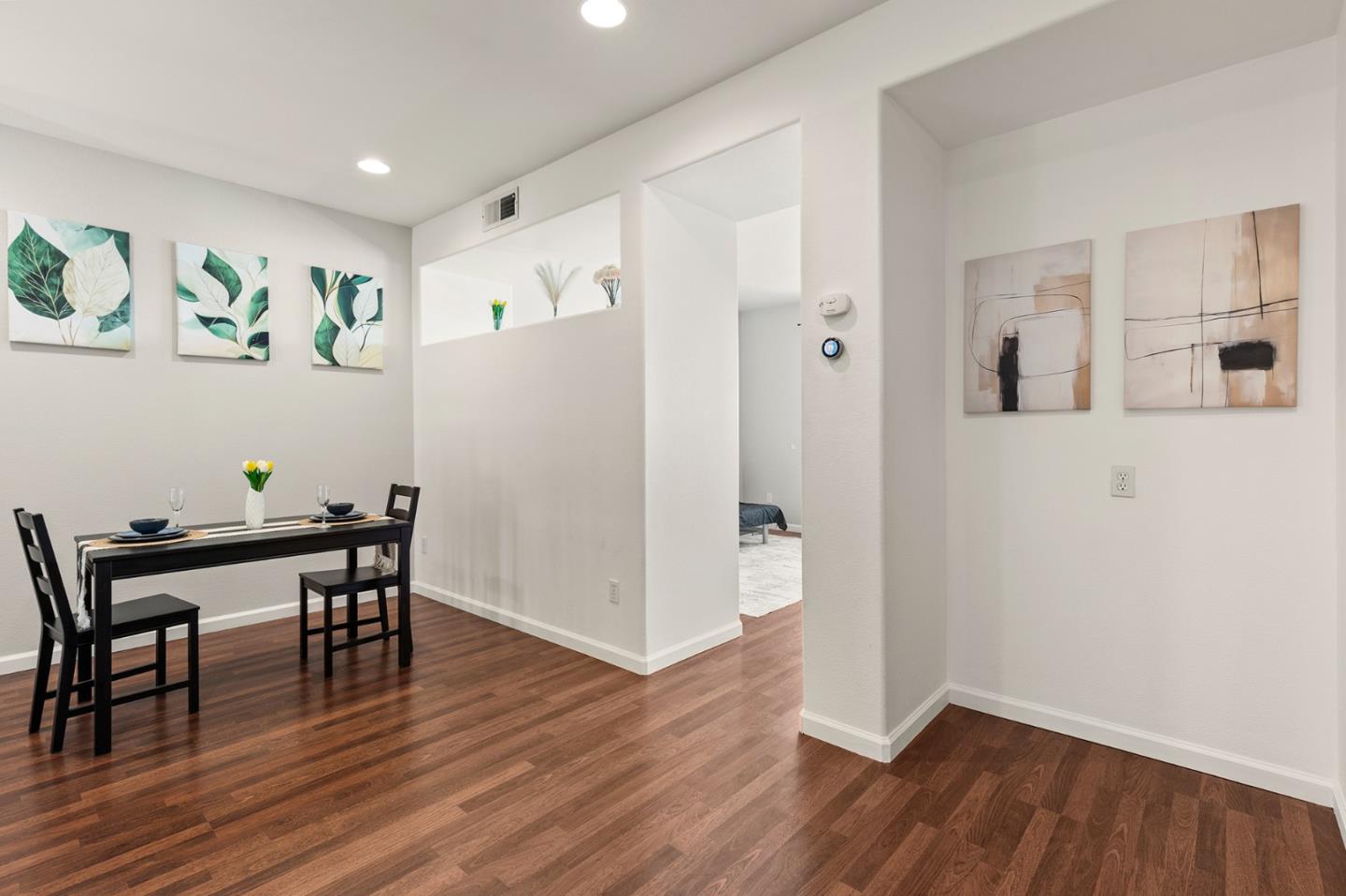 Detail Gallery Image 12 of 28 For 307 Destino Cir, San Jose,  CA 95133 - 3 Beds | 2/1 Baths