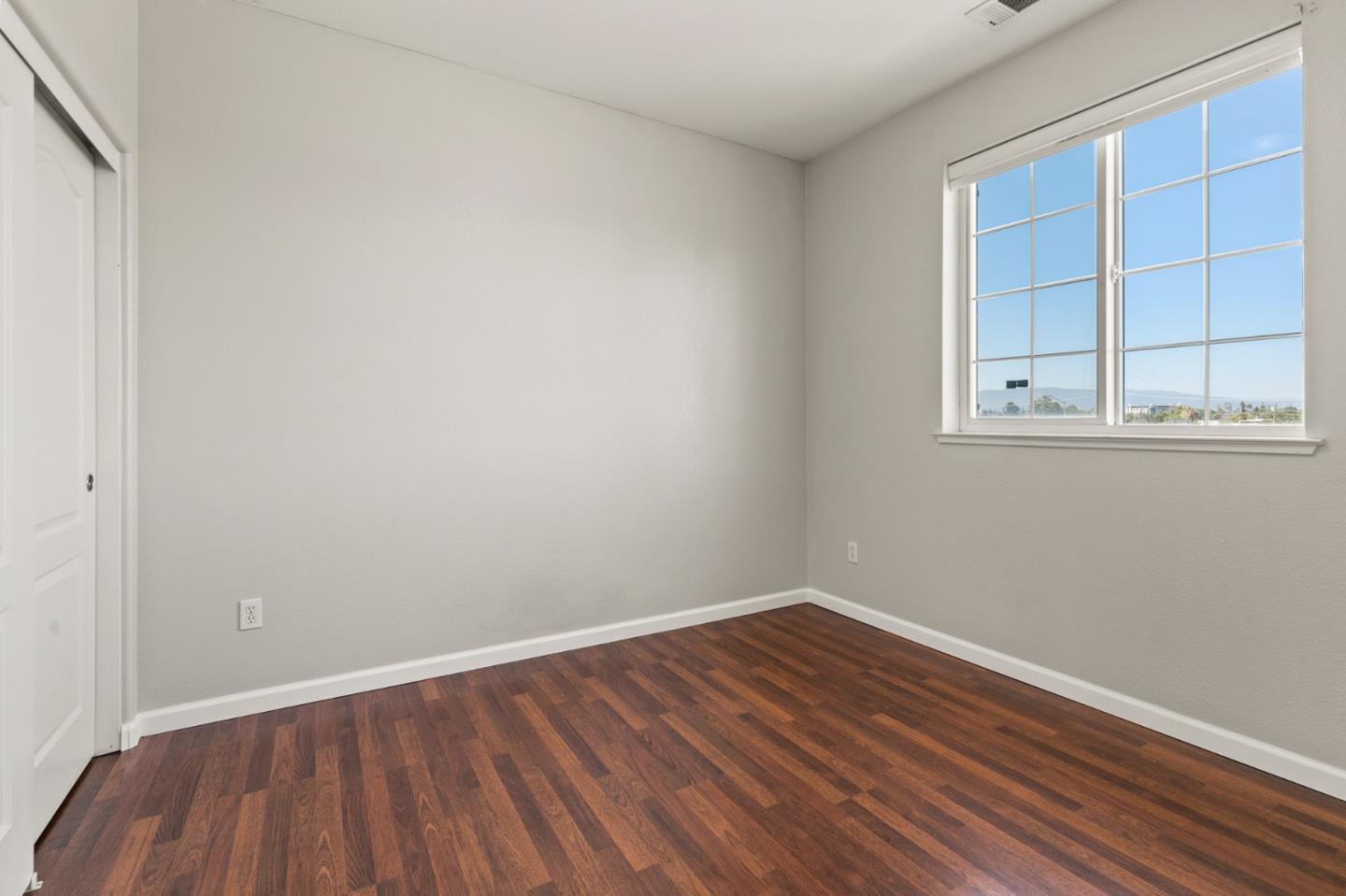 Detail Gallery Image 27 of 28 For 307 Destino Cir, San Jose,  CA 95133 - 3 Beds | 2/1 Baths