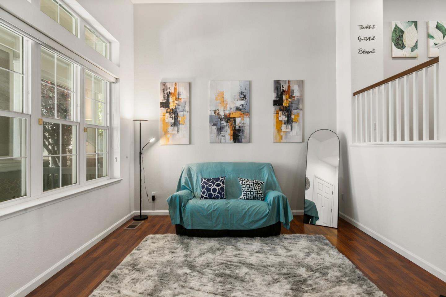 Detail Gallery Image 9 of 28 For 307 Destino Cir, San Jose,  CA 95133 - 3 Beds | 2/1 Baths