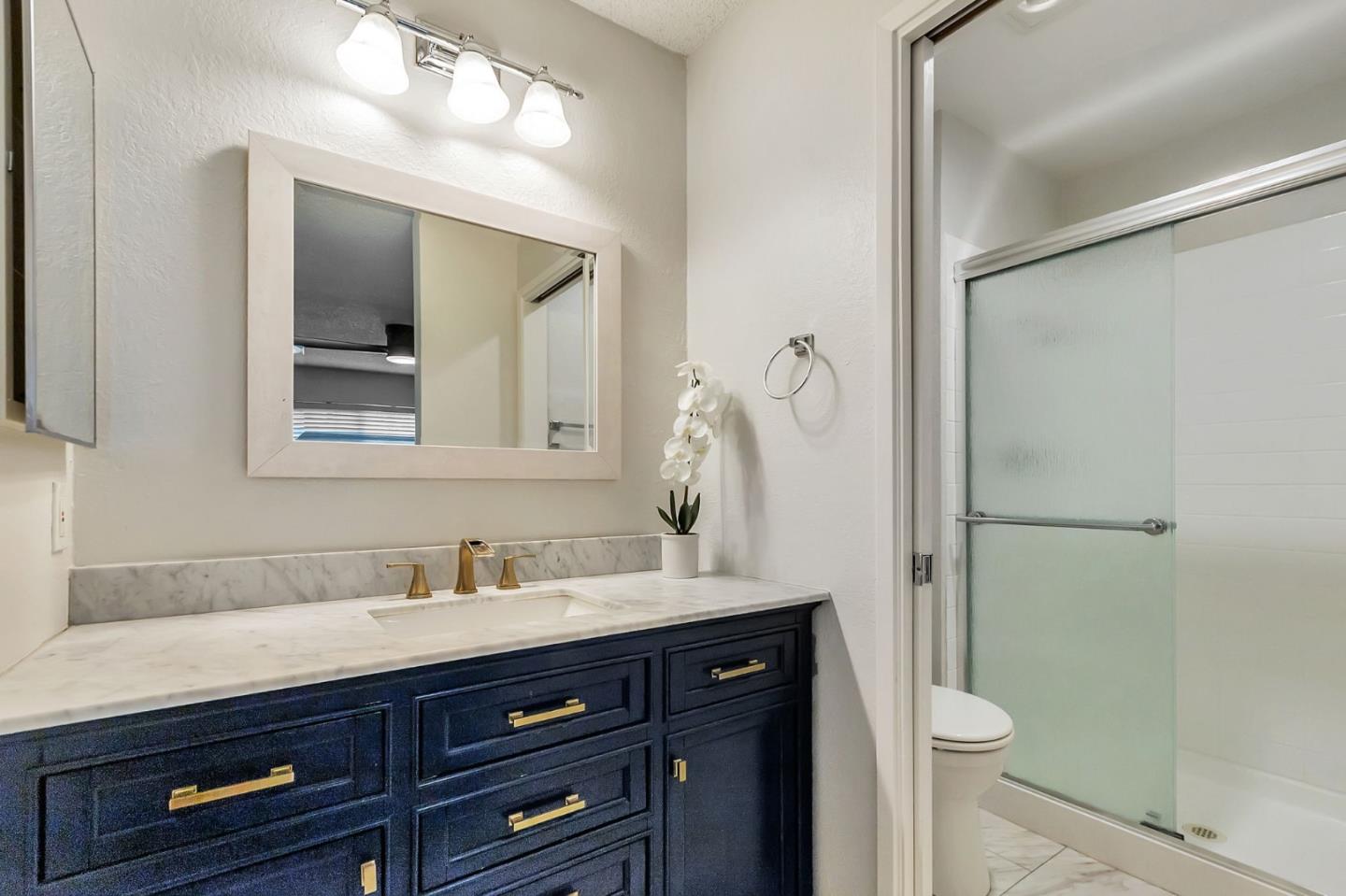 Detail Gallery Image 11 of 27 For 5535 Sean Cir #61,  San Jose,  CA 95123 - 3 Beds | 2 Baths