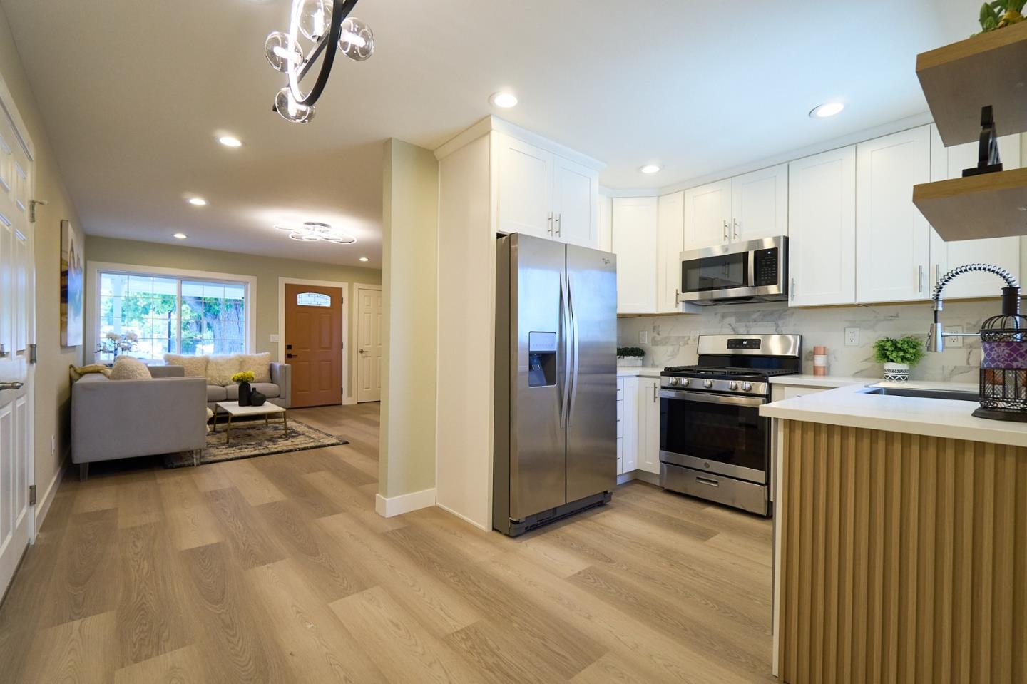 Detail Gallery Image 7 of 19 For 10281 Ryan St, San Jose,  CA 95127 - 3 Beds | 2 Baths