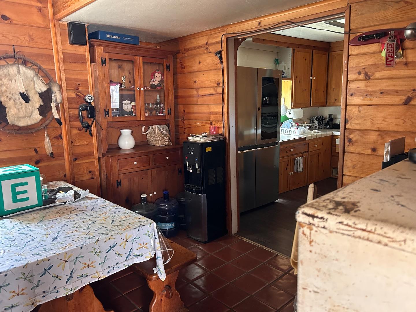 Detail Gallery Image 11 of 14 For 2160 Pacheco Pass Hwy, Gilroy,  CA 95020 - 2 Beds | 1 Baths