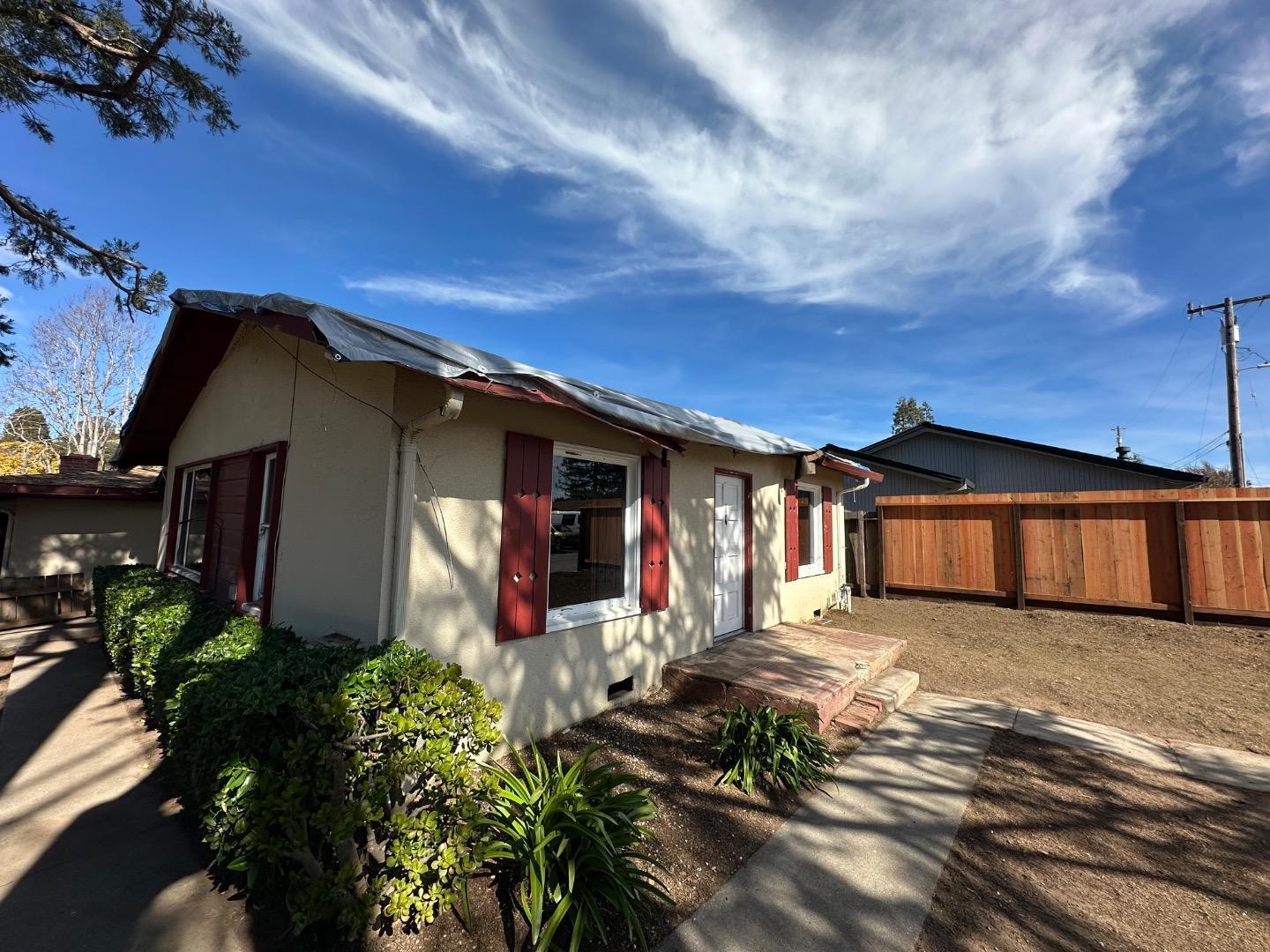 Detail Gallery Image 6 of 14 For 2505 Howe St, Santa Cruz,  CA 95065 - – Beds | – Baths