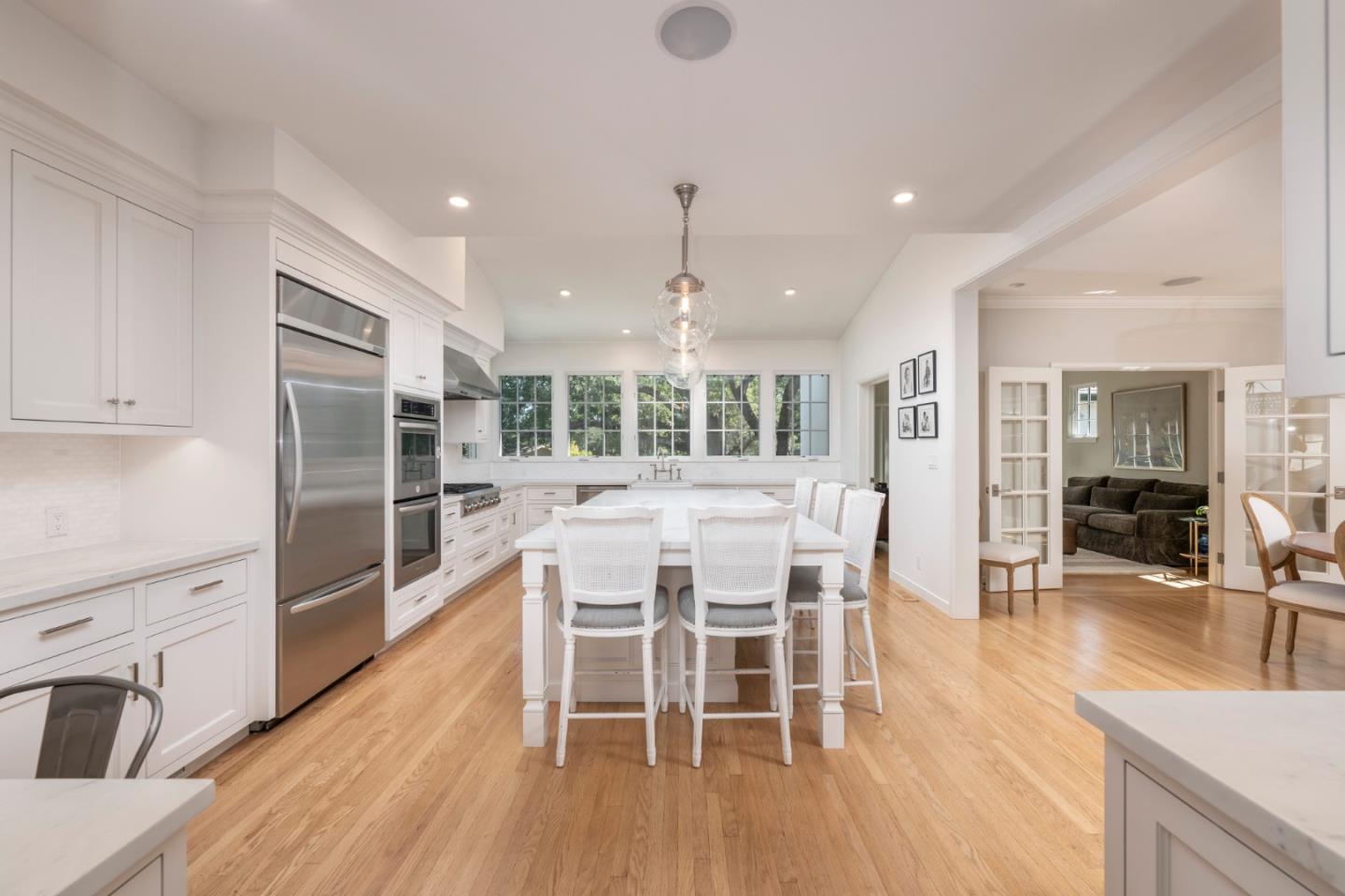 Detail Gallery Image 9 of 38 For 2820 Adeline Dr, Burlingame,  CA 94010 - 4 Beds | 3 Baths