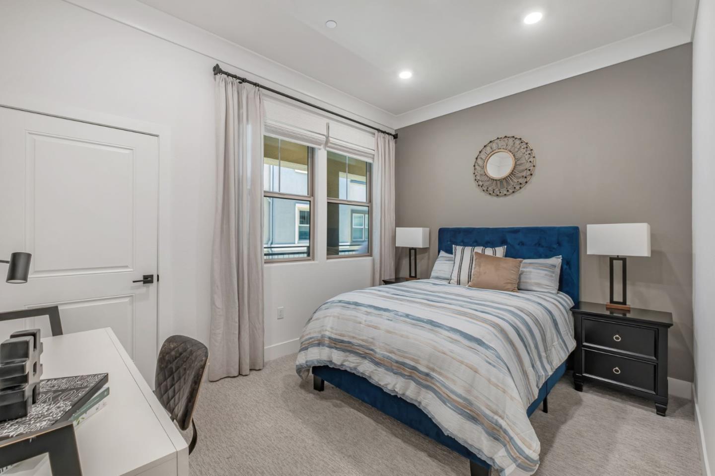 Detail Gallery Image 13 of 26 For 1000 Berryessa Ln #211,  Davis,  CA 95616 - 2 Beds | 2 Baths
