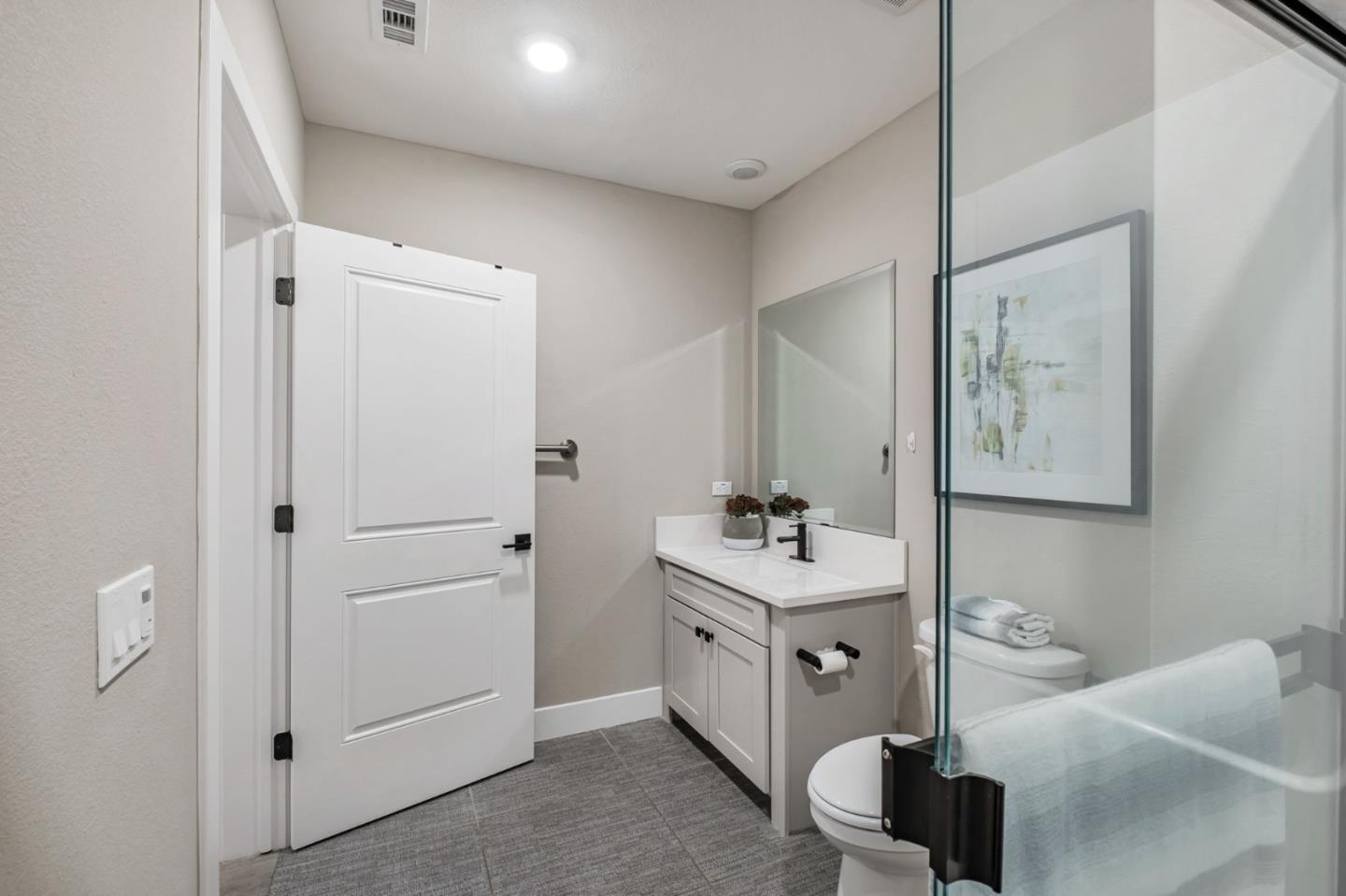 Detail Gallery Image 16 of 26 For 1000 Berryessa Ln #211,  Davis,  CA 95616 - 2 Beds | 2 Baths