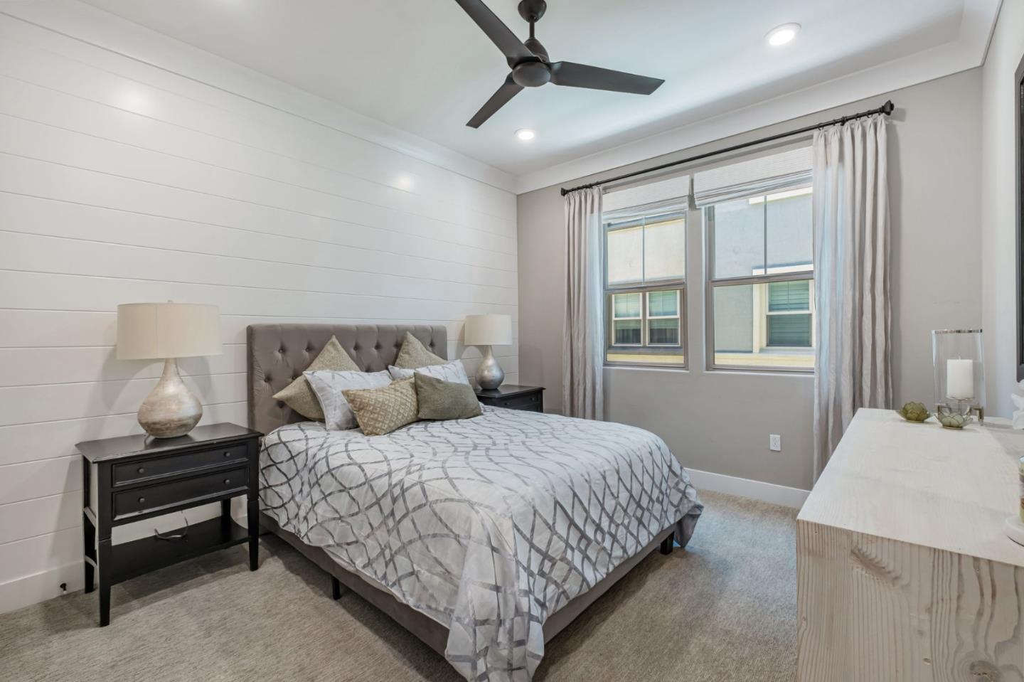 Detail Gallery Image 8 of 26 For 1000 Berryessa Ln #211,  Davis,  CA 95616 - 2 Beds | 2 Baths