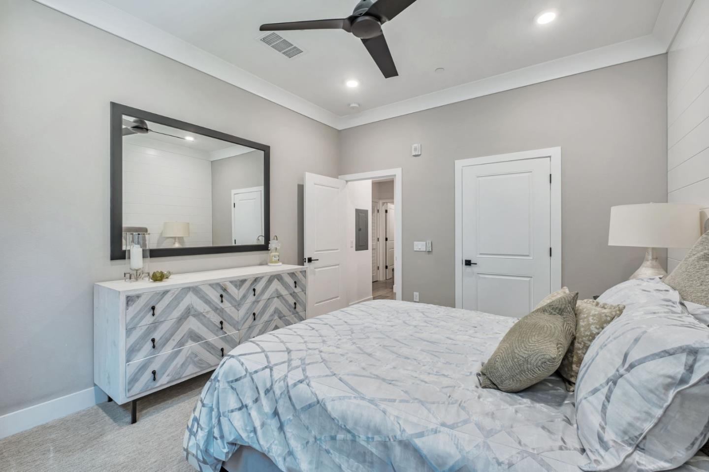 Detail Gallery Image 9 of 26 For 1000 Berryessa Ln #211,  Davis,  CA 95616 - 2 Beds | 2 Baths