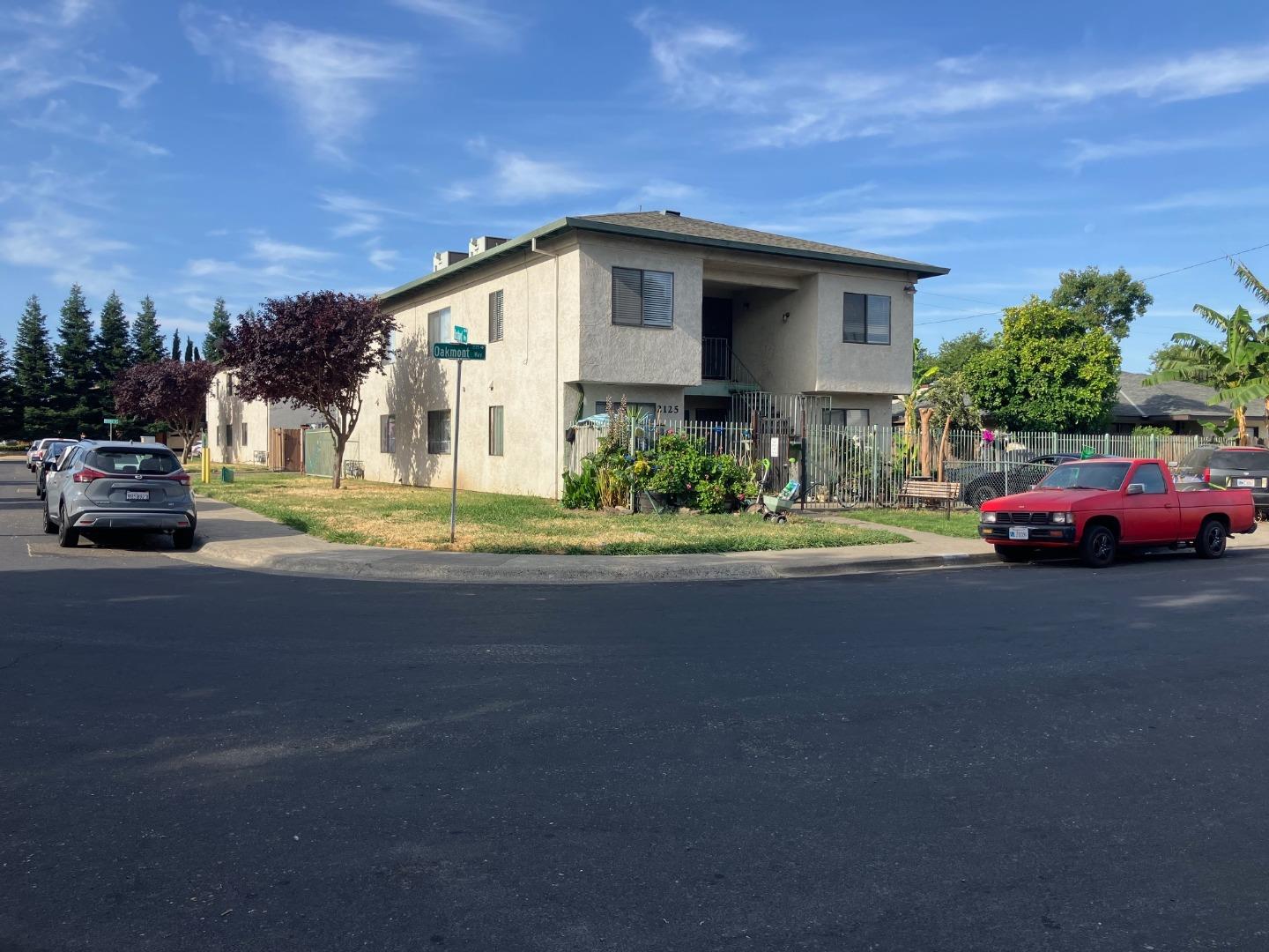 Detail Gallery Image 1 of 10 For 2124 Hickory Way, West Sacramento,  CA 95691 - – Beds | – Baths