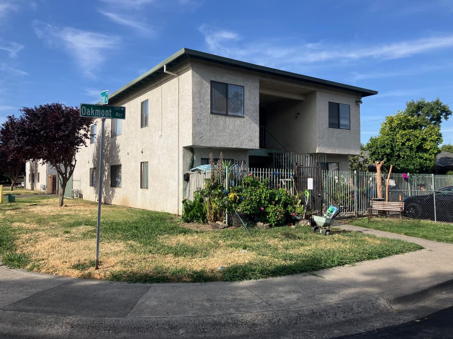 Detail Gallery Image 9 of 10 For 2124 Hickory Way, West Sacramento,  CA 95691 - – Beds | – Baths