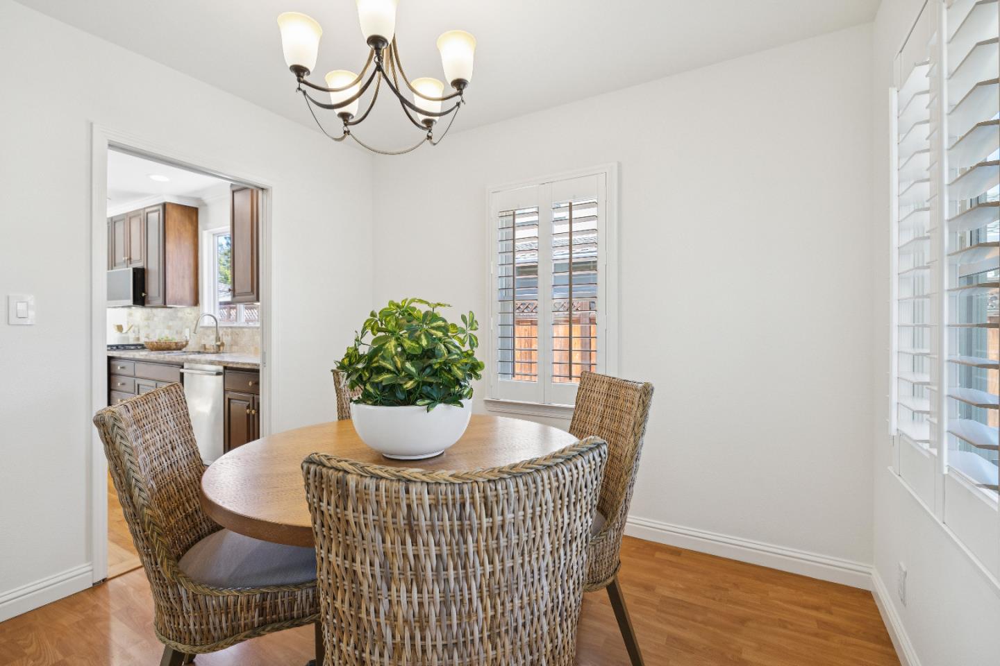 Detail Gallery Image 17 of 78 For 1691 Topeka Ave, San Jose,  CA 95126 - 4 Beds | 3 Baths