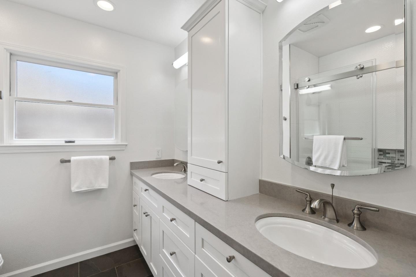 Detail Gallery Image 33 of 78 For 1691 Topeka Ave, San Jose,  CA 95126 - 4 Beds | 3 Baths