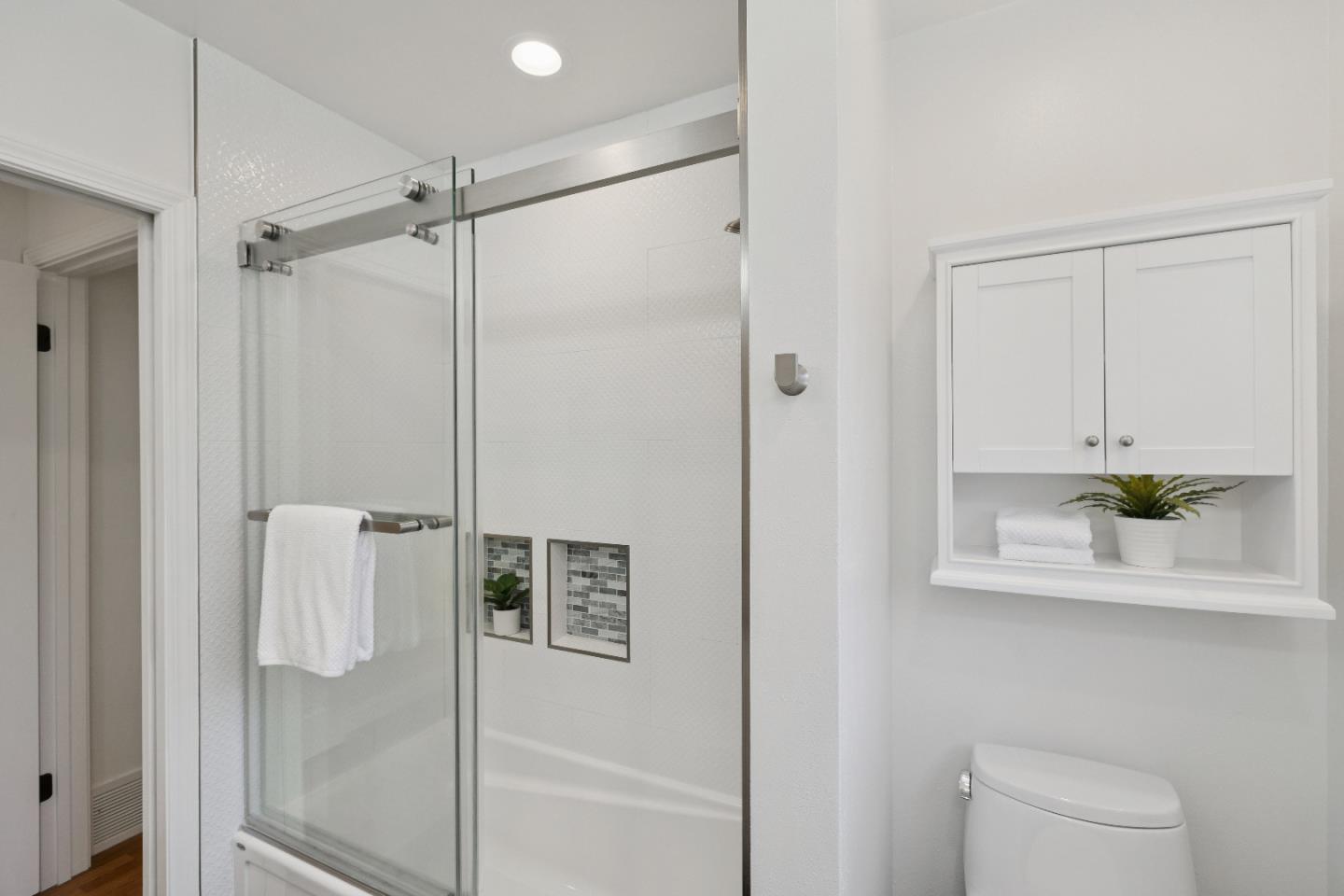 Detail Gallery Image 34 of 78 For 1691 Topeka Ave, San Jose,  CA 95126 - 4 Beds | 3 Baths