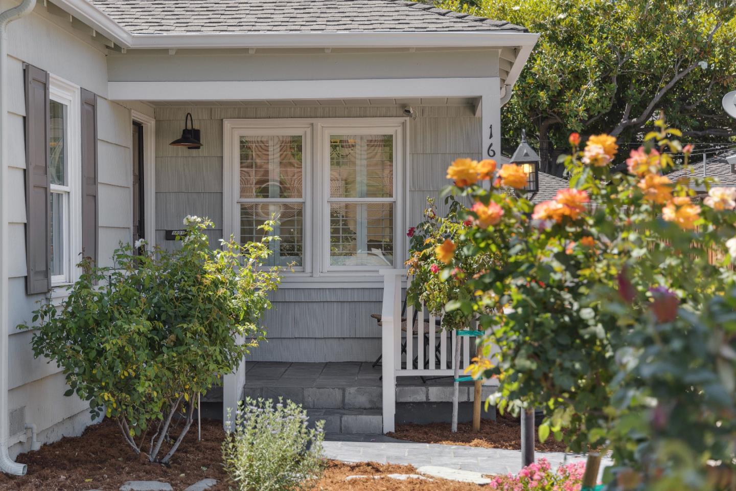 Detail Gallery Image 8 of 78 For 1691 Topeka Ave, San Jose,  CA 95126 - 4 Beds | 3 Baths