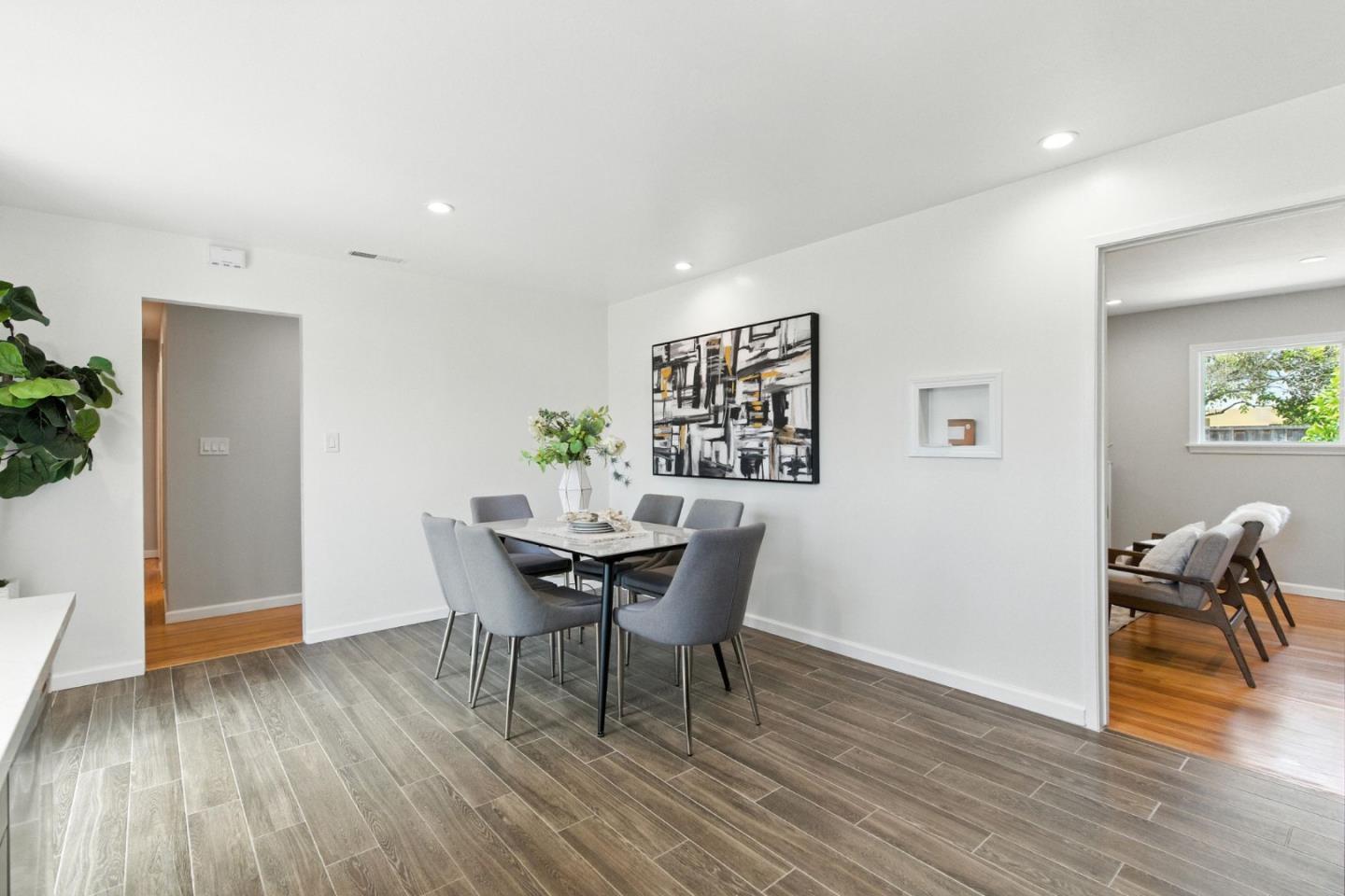 Detail Gallery Image 13 of 37 For 1017 Island Dr, Alameda,  CA 94502 - 3 Beds | 2 Baths