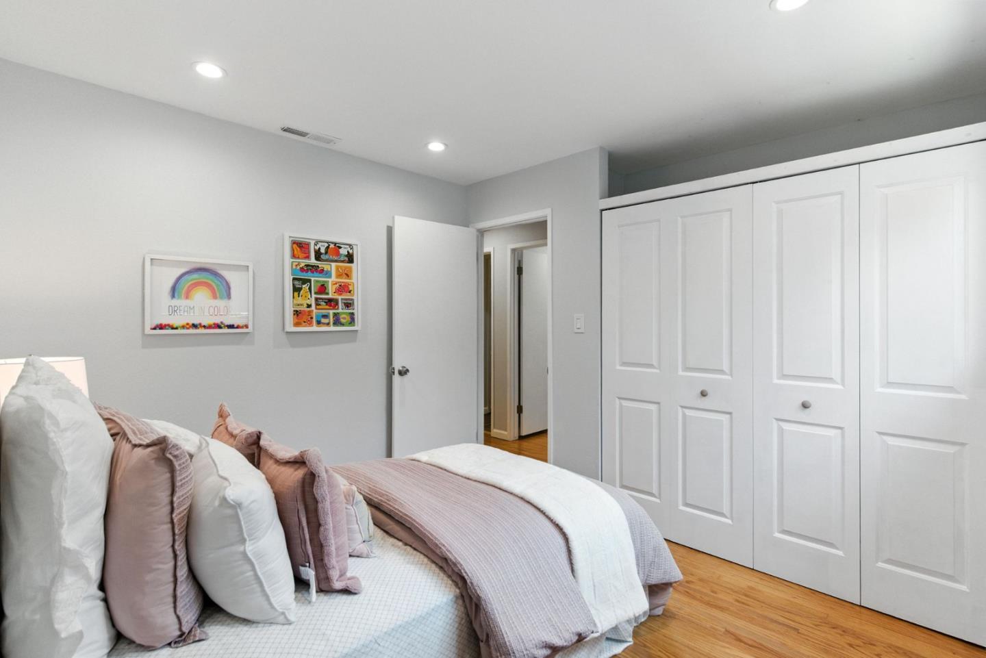 Detail Gallery Image 22 of 37 For 1017 Island Dr, Alameda,  CA 94502 - 3 Beds | 2 Baths