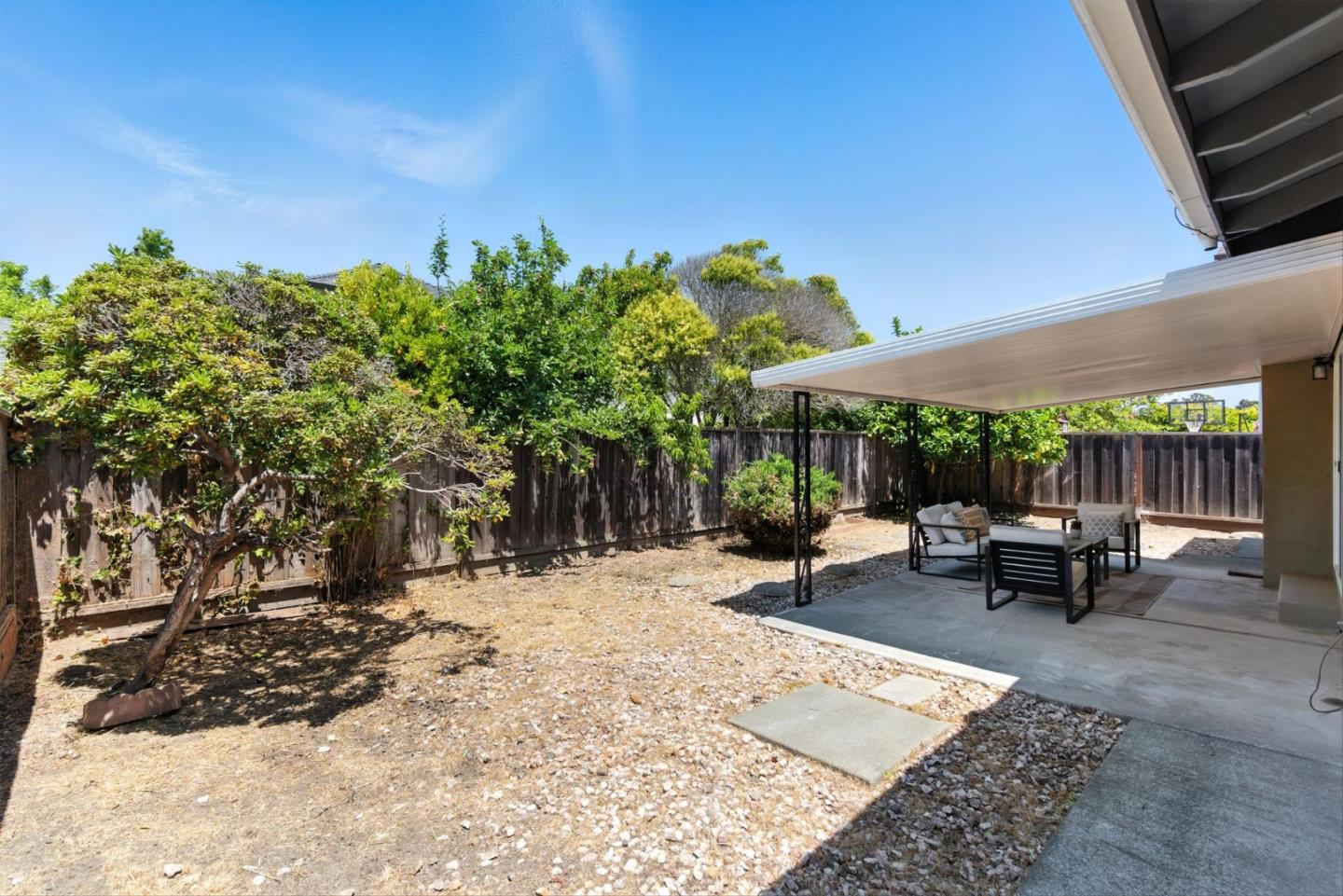 Detail Gallery Image 29 of 37 For 1017 Island Dr, Alameda,  CA 94502 - 3 Beds | 2 Baths