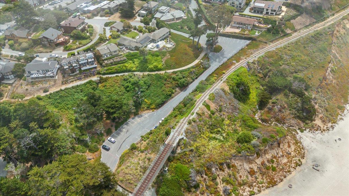 Detail Gallery Image 32 of 36 For 33 Asta Dr, La Selva Beach,  CA 95076 - 2 Beds | 1 Baths