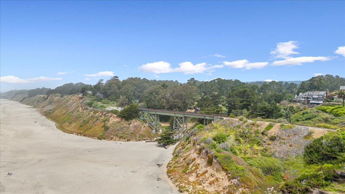 Detail Gallery Image 34 of 36 For 33 Asta Dr, La Selva Beach,  CA 95076 - 2 Beds | 1 Baths