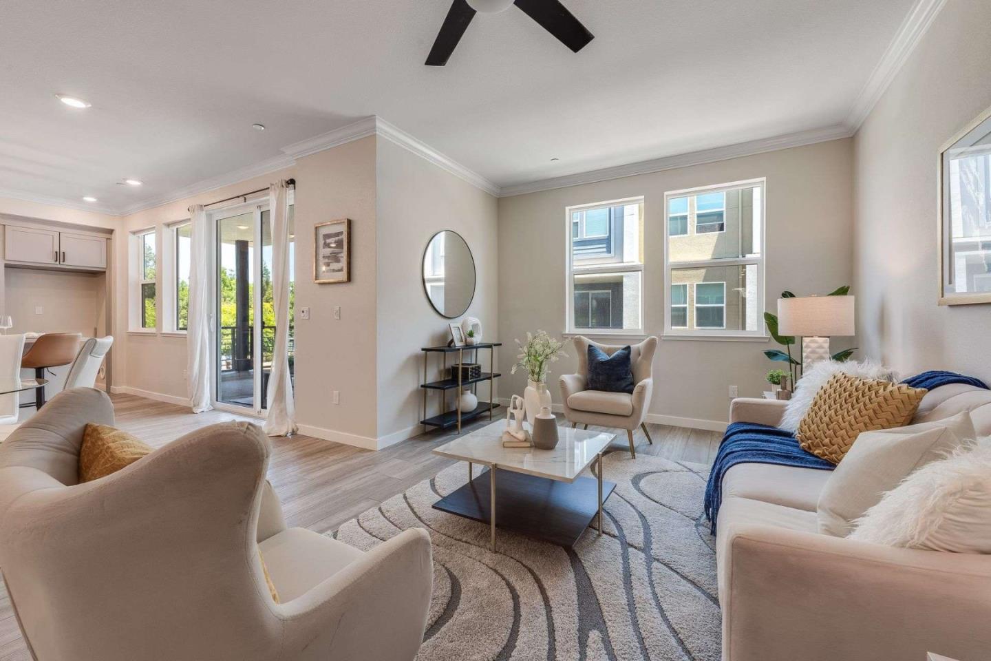 Detail Gallery Image 5 of 36 For 5714 Synergy Ct, San Jose,  CA 95119 - 2 Beds | 2/1 Baths