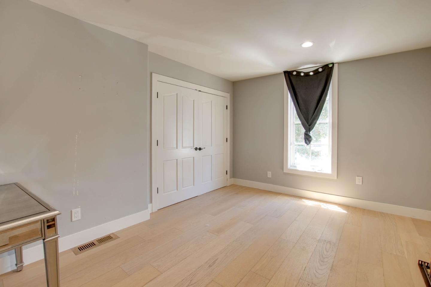 Detail Gallery Image 27 of 43 For 222 5th St #101,  Hollister,  CA 95023 - – Beds | – Baths