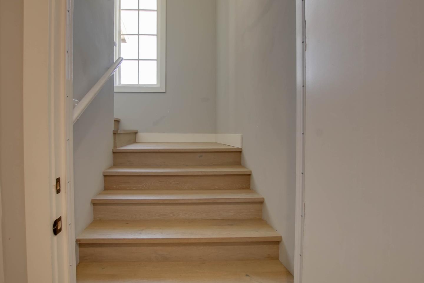 Detail Gallery Image 32 of 43 For 222 5th St #101,  Hollister,  CA 95023 - – Beds | – Baths