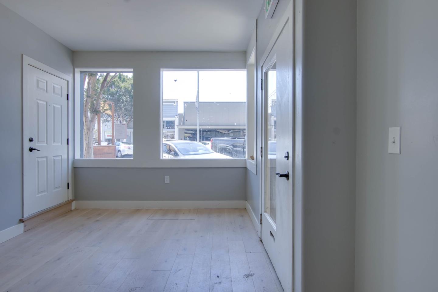 Detail Gallery Image 6 of 43 For 222 5th St #101,  Hollister,  CA 95023 - – Beds | – Baths