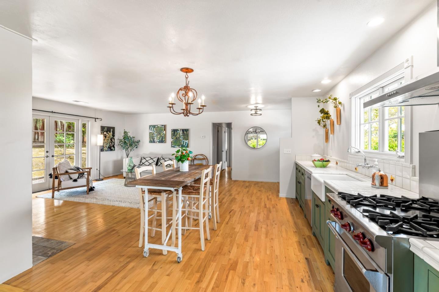 Detail Gallery Image 17 of 40 For 2074 Marsala Cir, Monterey,  CA 93940 - 4 Beds | 2 Baths